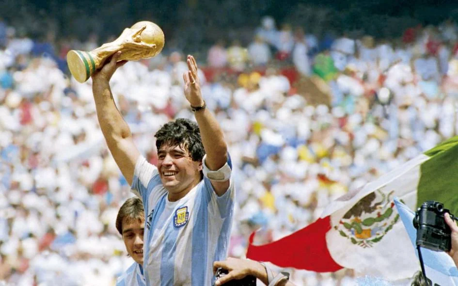 Maradonaning o'limida ayblanayotgan shifokorlar 25 yilga qamalishi mumkin